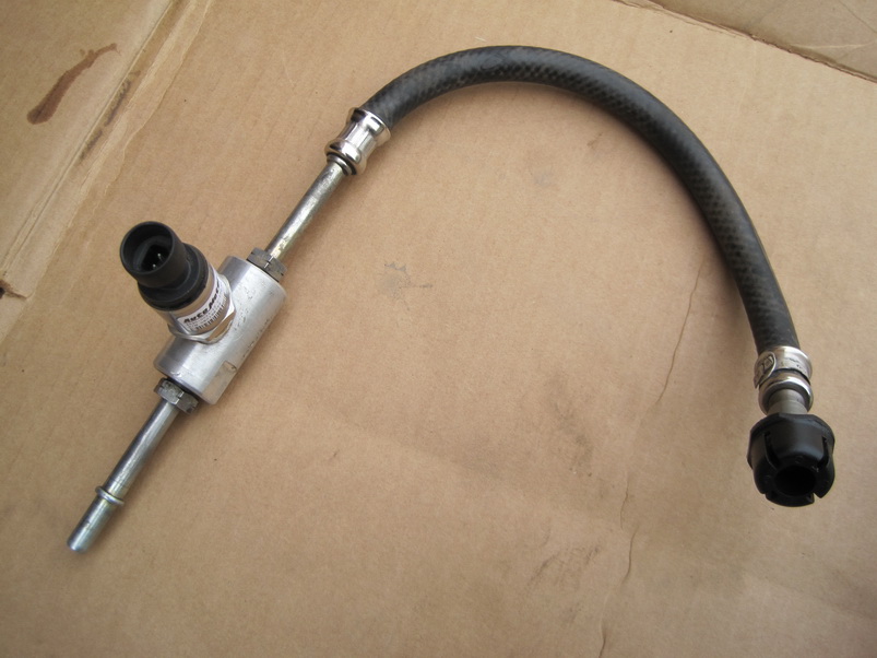 Device to measure Td5 fuel pressure Land Rover Zone